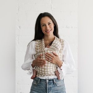 Like NEW SOLLY Wrap baby- rare gingham print